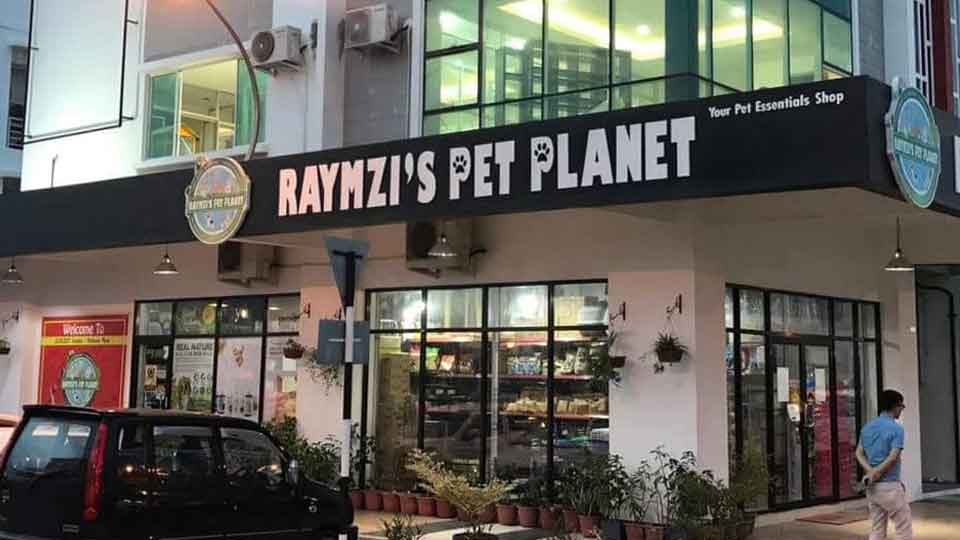 Kedai Pet Planet di Sandakan sabah