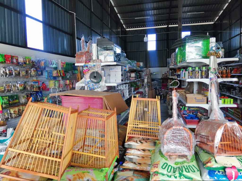 Dapatkan keperluan pet anda di ABJ petshop 2 di peringat