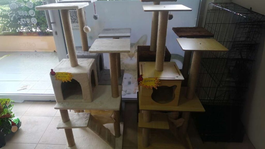The One Pet Shop - alat penjagaan 412 Tempat permainan dan istirehat kucing
